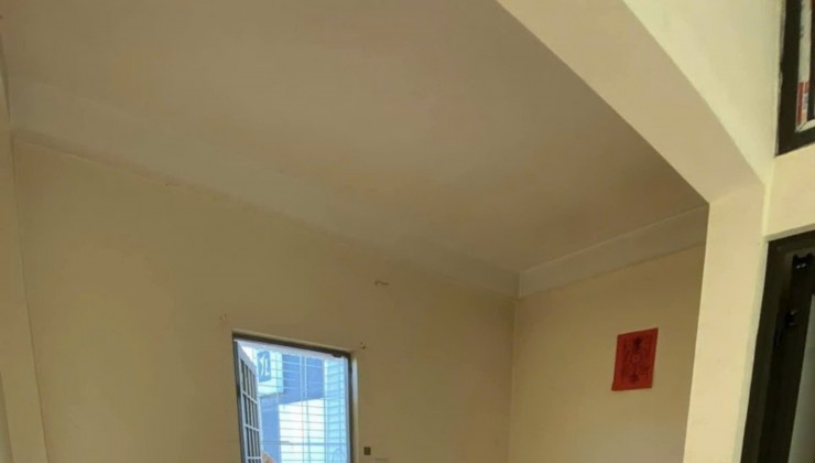 CHO THUÊ NHÀ MẶT NGÕ KINH DOANH GẦN PHỐ TRẦN KHÁT CHÂN, HAI BÀ TRƯNG,